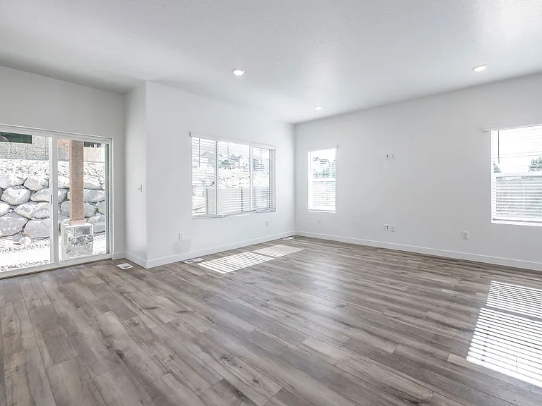 2354 N Canal View Ln — Photo 6