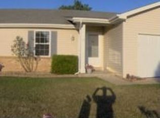 13 McClay Village Cir, Saint Peters, MO 63376