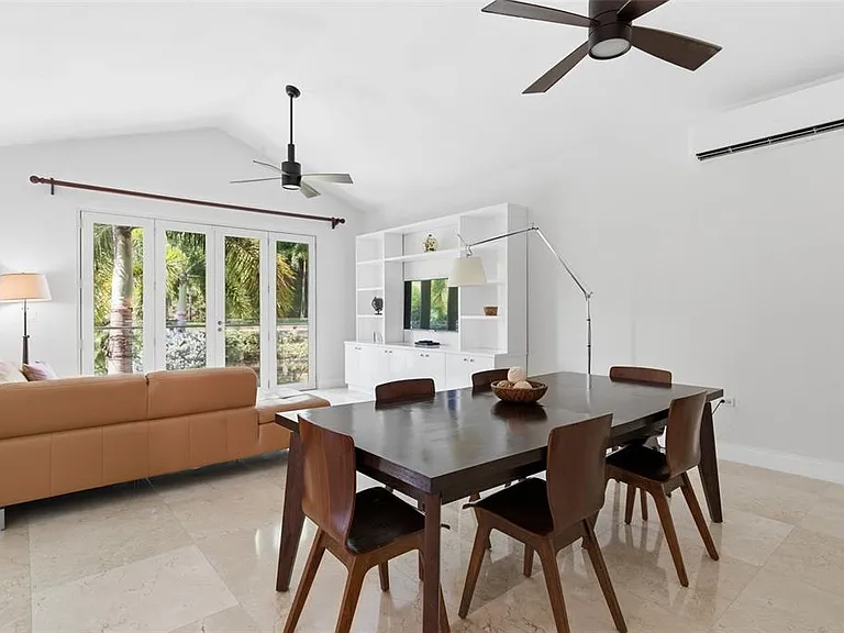 279 Dorado Bch E — Photo 30