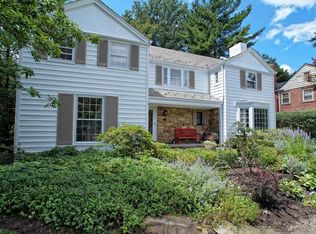 2680 Wrenford Rd, Shaker Heights, OH 44122