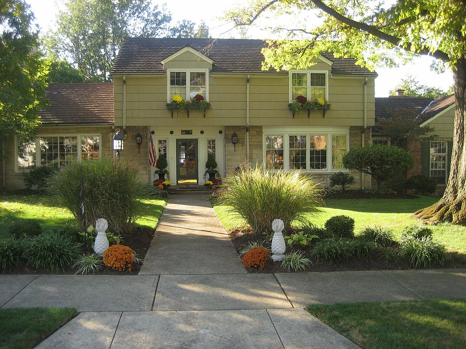 1st image of 116 Eaton Dr