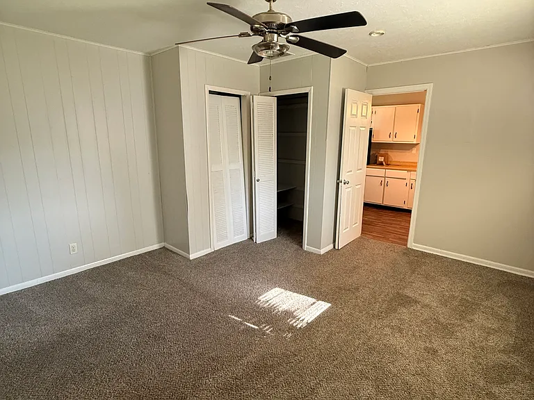 2173 Newcomer Ln — Photo 8