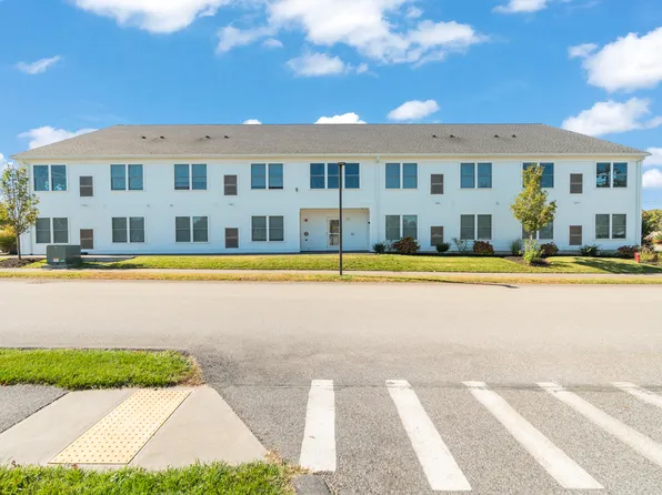 5 Paul Francis Way Unit 10, Plymouth, MA 02360