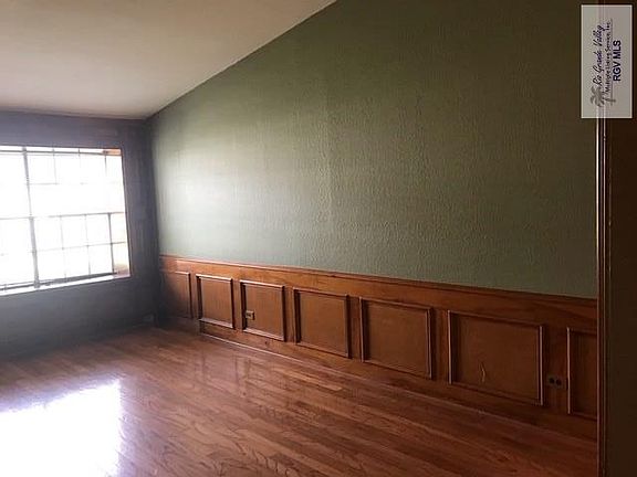 3rd image of 2100 W San Marcelo Blvd