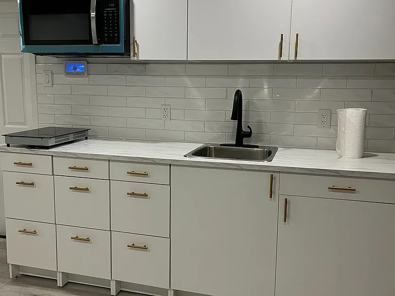 210 Speedvale Ave E #2 — Photo 6