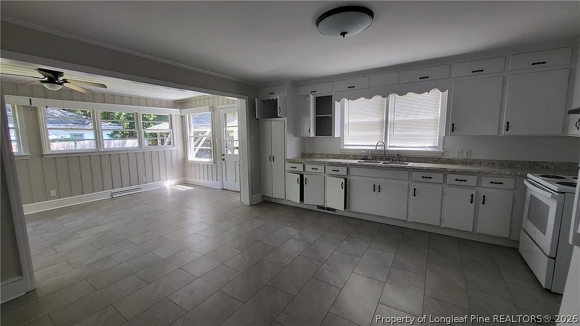 2 bed, 1.5 bath, $1,100 — Photo 3