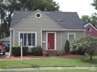 833 Huron St, Flint, MI 48507