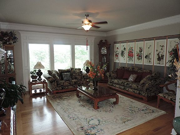 5th image of 16856 Bluejacket St