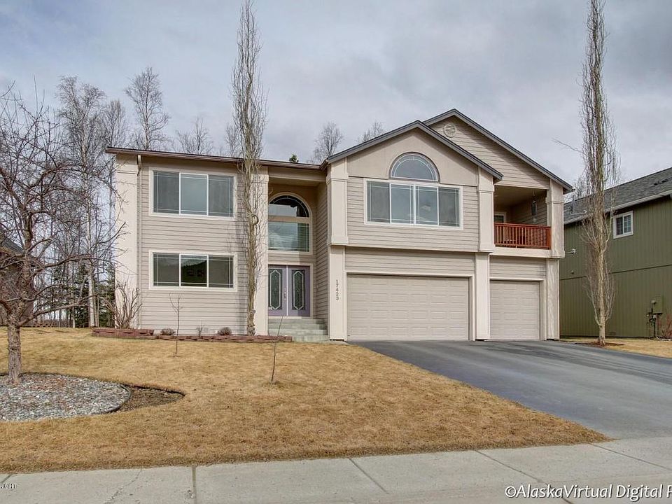 1st image of 17423 Yellowstone Dr