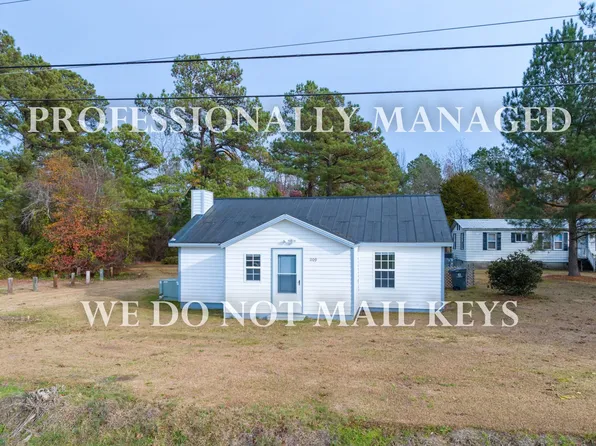 1109 N Winstead Ave, Rocky Mount, NC 27804