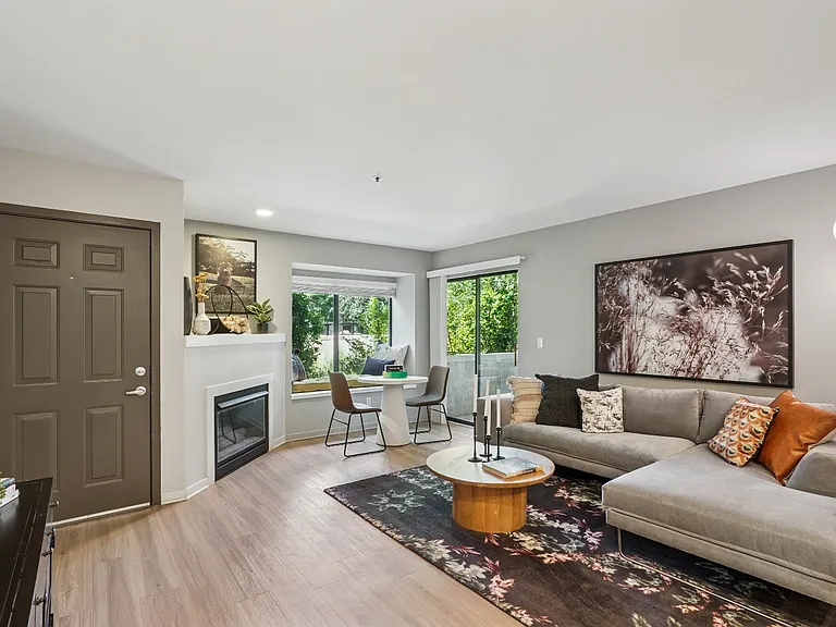 The Magwood — Photo 2