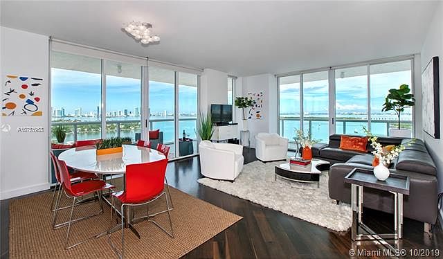 1st image of 10 Venetian Way APT 2101