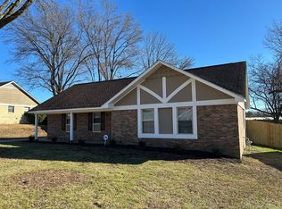 641 Valley Springs Dr, Southaven, MS 38671