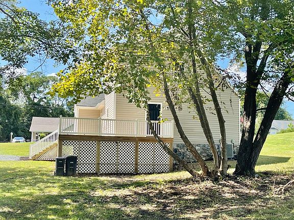 5th image of 307 Woodberry Ln