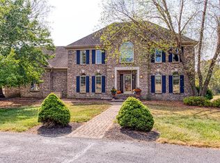 2920 L Esprit Pkwy, La Grange, KY 40031