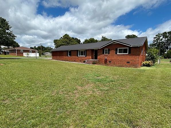 126 Carling Dr