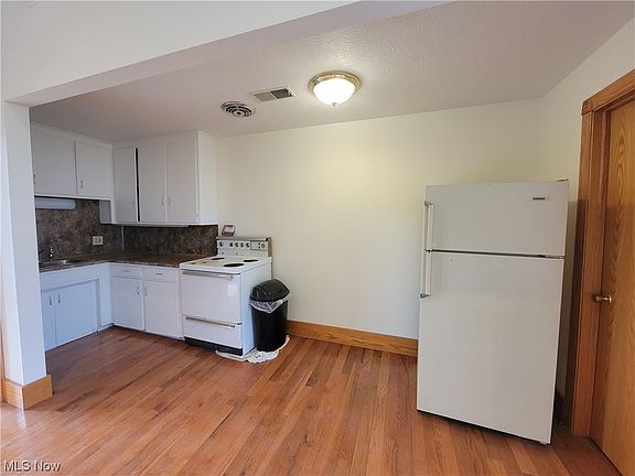 5th image of 8134 Main St