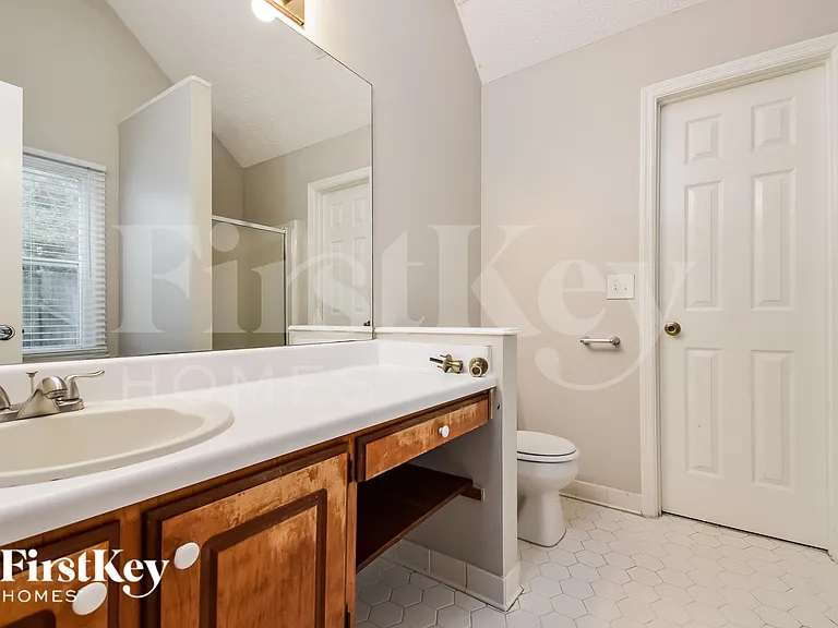 2403 Windridge Dr NE — Photo 11