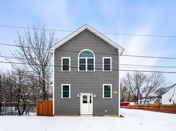 6 John Ave #1, Haverhill, MA 01832