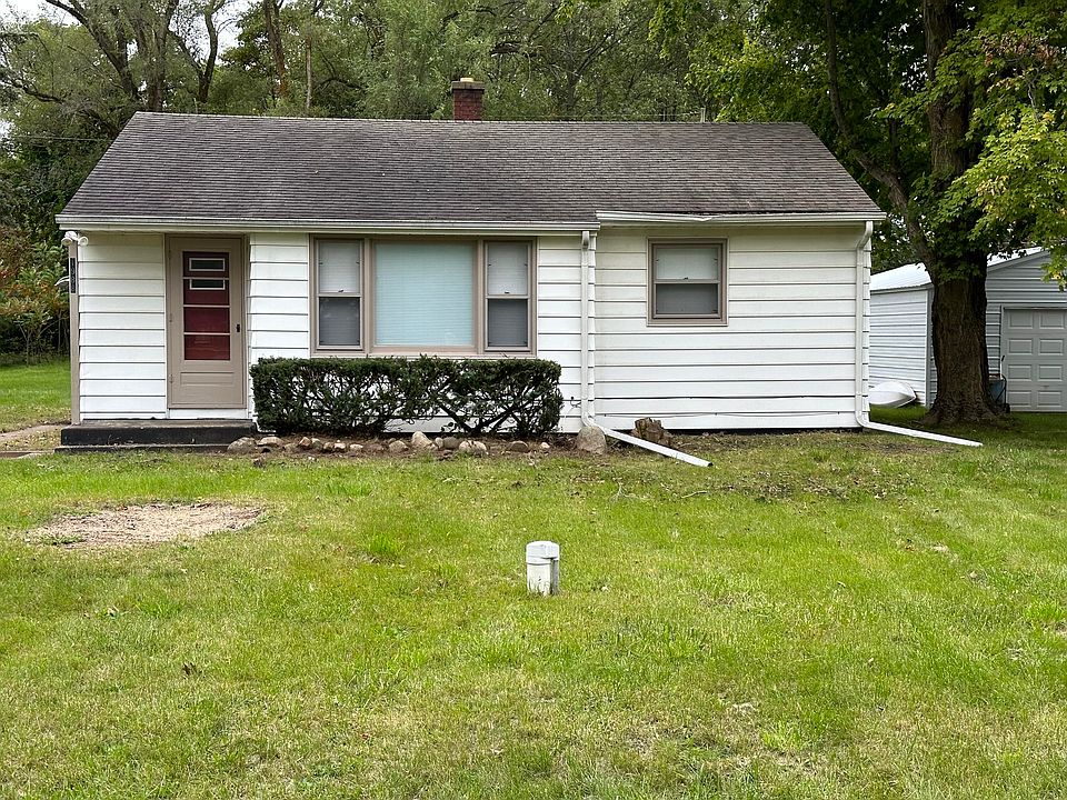 1st image of 1988 Orchard Dr