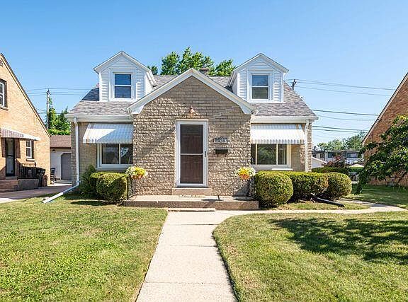 3rd image of 3438 E Whittaker AVENUE