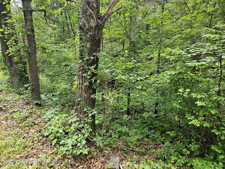1st image of 00 Pennsylvania Av