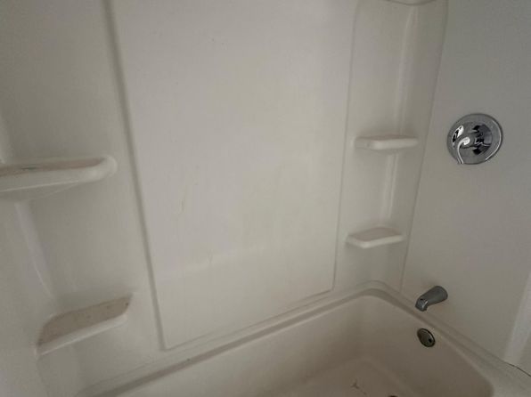 3 Brookside Ave Floor 2