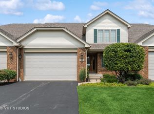 13865 Steeples Rd, Lemont, IL 60439