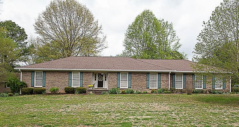 1st image of 2145 Fox Hill Dr