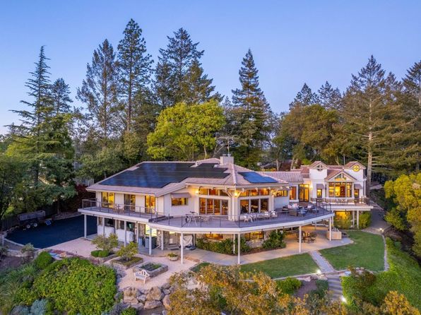 568 Sunset Drive - 5bd/7ba, 6,345 sqft - in Angwin, CA