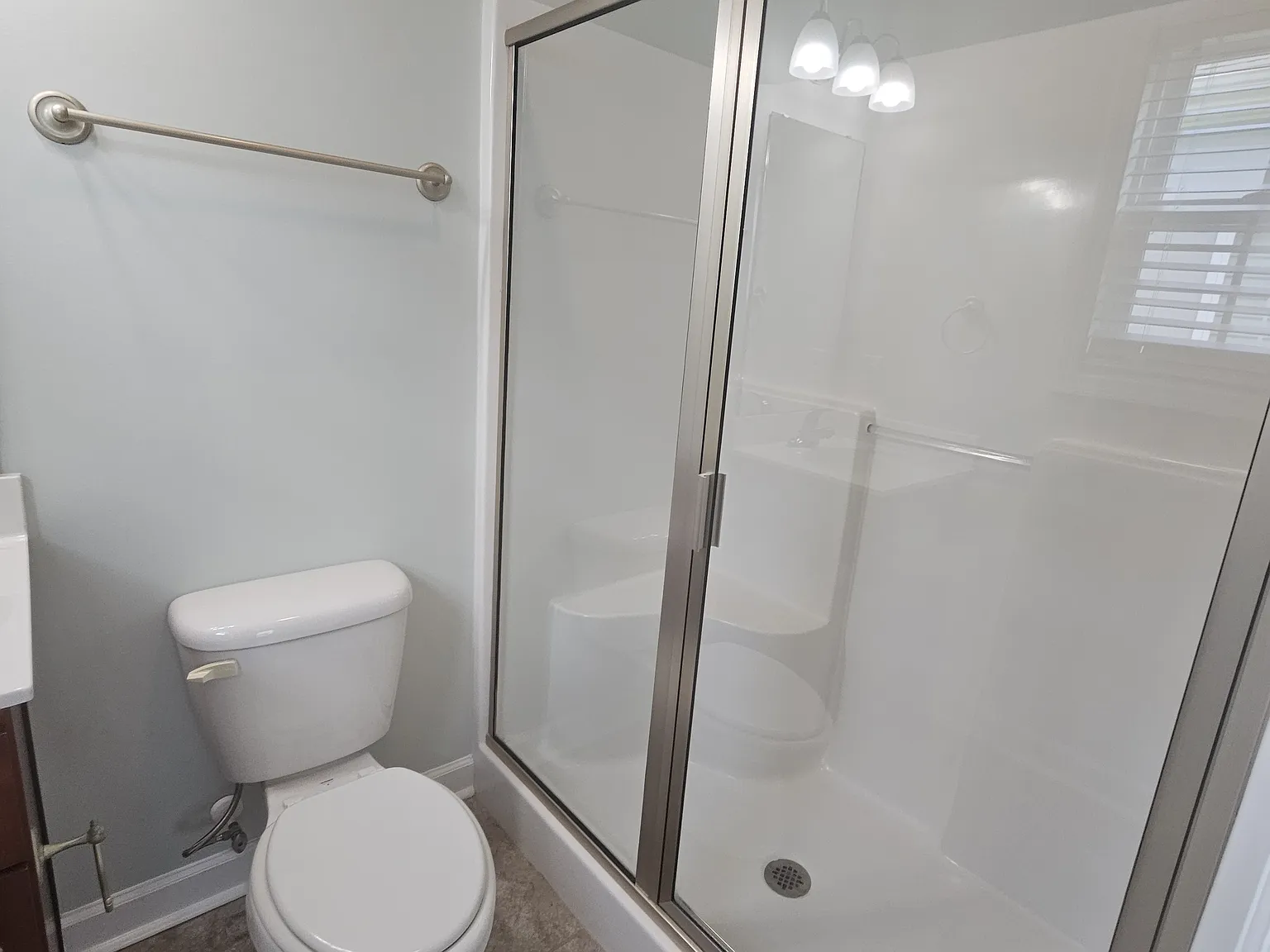 3 bed, 1262 sqft, $1,900 — Photo 4