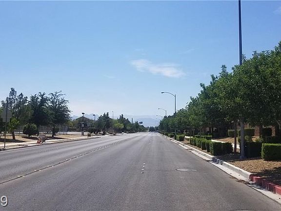 3rd image of 3637 Blue Pimpernel Ave