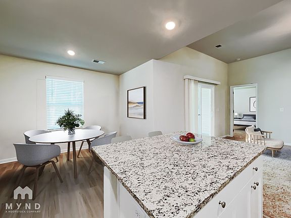 4th image of 292 Barnsley Rd