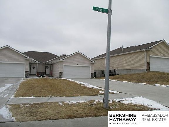 3rd image of 1062 N 170th Ave