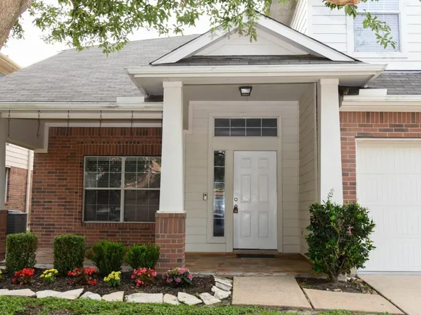 21422 Mission Falls Dr, Houston, TX 77095