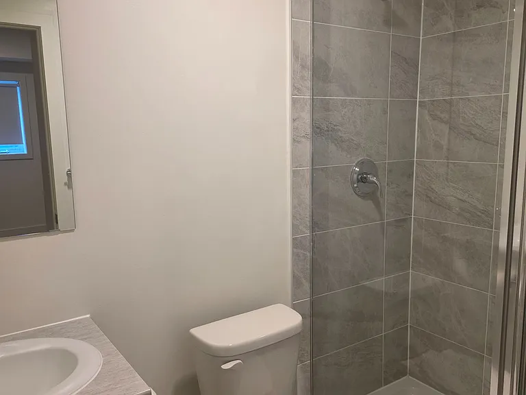102C Melbourne Ave #16 — Photo 14