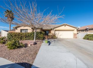 17648 Park Plaza Ct, Victorville, CA 92395