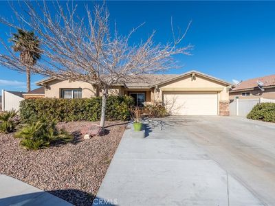 17648 Park Plaza Ct, Victorville, CA, 92395