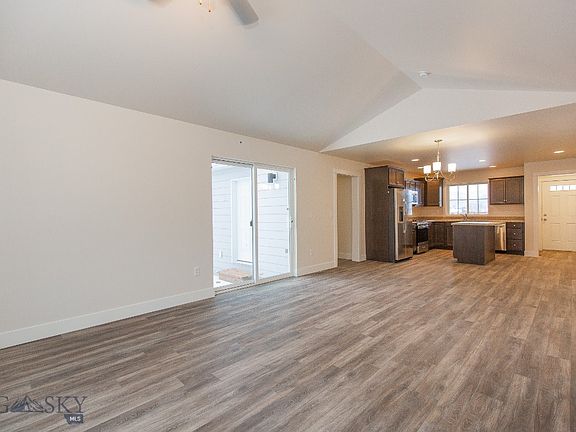 5th image of 605 Butler Creek Ave