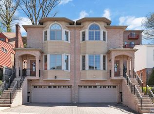 532B Roff Ave #B, Palisades Park, NJ 07650