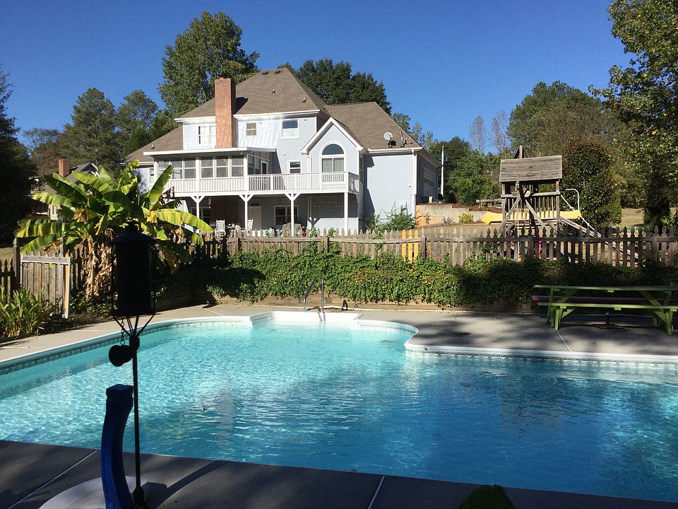 1st image of 3030 Sandy Creek Ct