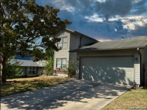 17019 Vista Park Dr, San Antonio, TX 78247