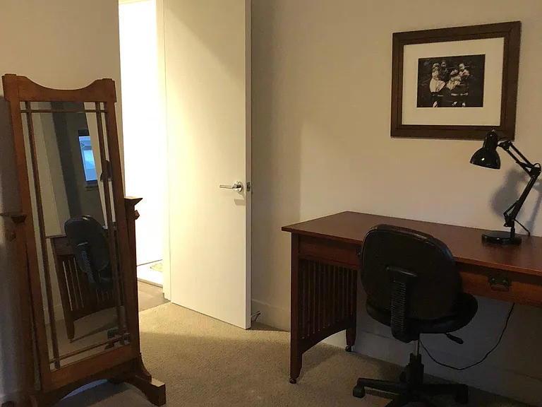 2765 Del Rio Pl #B — Photo 29
