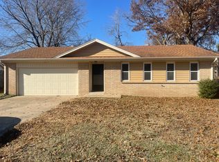 309 Lanternwick Ln, Pryor, OK 74361