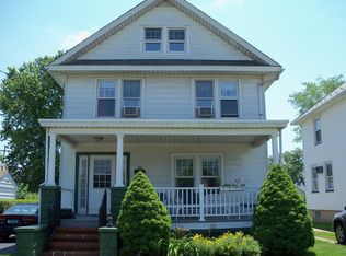 80 Lagrange St, Raritan, NJ 08869