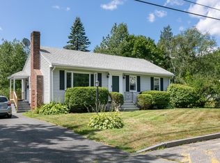 152 Hennessy Dr, Portland, ME 04103