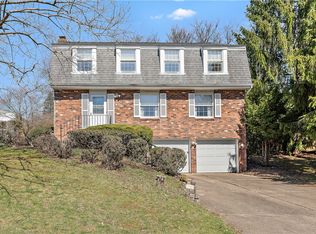 8003 Lingay Dr, Allison Park, PA 15101