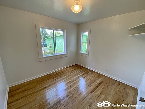 5th image of 1224 Rosemary St