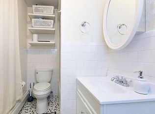 100 W Cedar St #A2, Boston, MA 02114