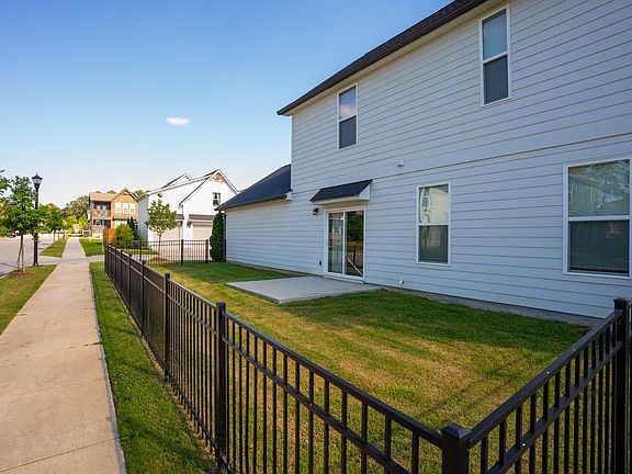 3rd image of 1550 Farmhouse Trl